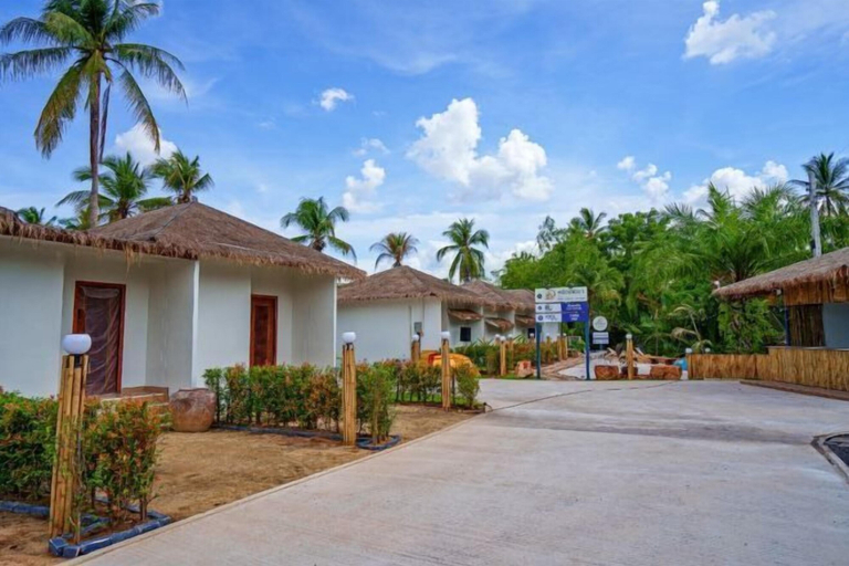 Exterior & Views 2, Phetra Pool Villas, Muang Surat Thani