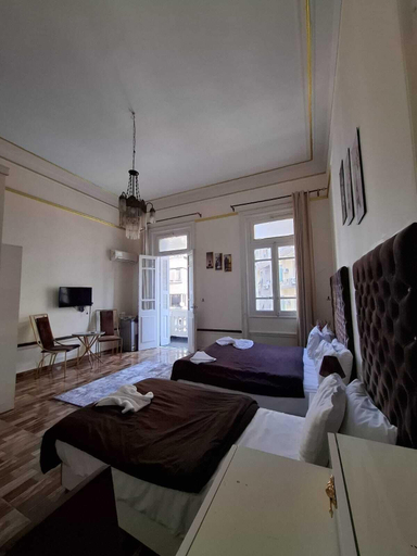 Room 4, Pa La ce court, Qasr an-Nil