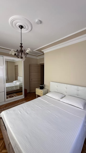 Room 3, Sıcak Havuzlu Şömineli Jakuzili Villa, Kartepe