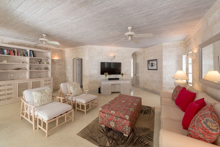 Living area, Waverly House 3 Bedroom Townhouse
