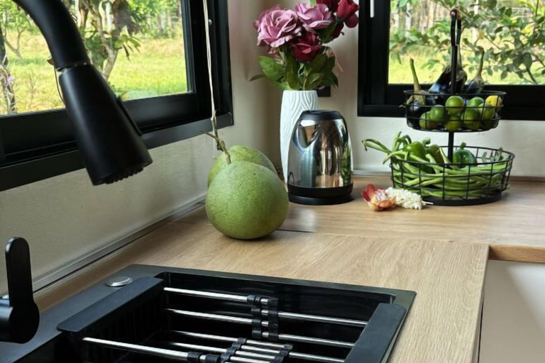 Private kitchen 2, Uma Valley Homestay - Relaxing home with private garden, Sadao