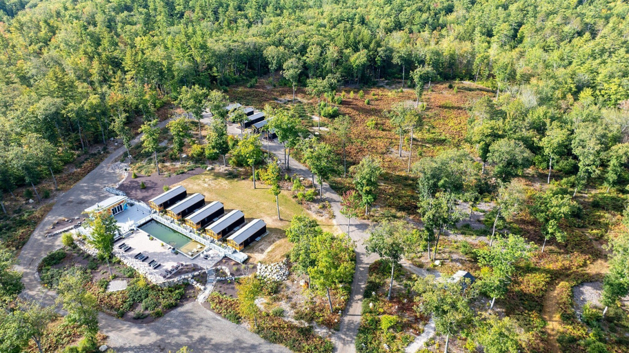 Exterior 3, Chickadee Limit 4 2 Bedroom Cabin, Cumberland