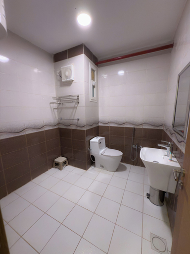 Bathroom 5, اونيسن البري Onesn Al bari