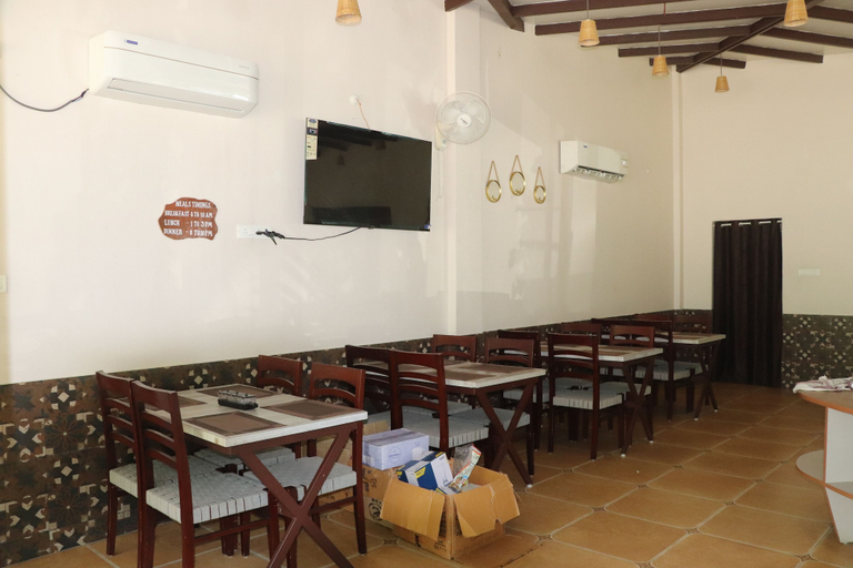 Restaurant 4, Big Mama Corbett, Nainital
