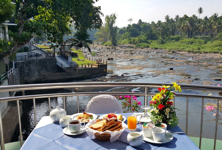 Food & Drinks 4, Hotel Elephant Park, Rambukkana