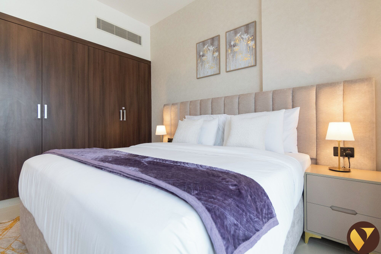 Room 5, Vogue | Jeewar By Badr JVC near Circle Mall, Dubai