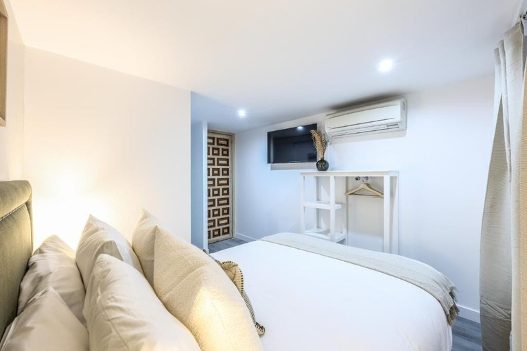 Room 4, AP Leganitos, Madrid