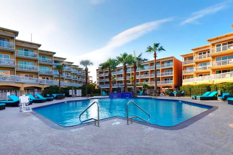 Pool 3, Beautiful Ocean Views at The Victorian, Galveston