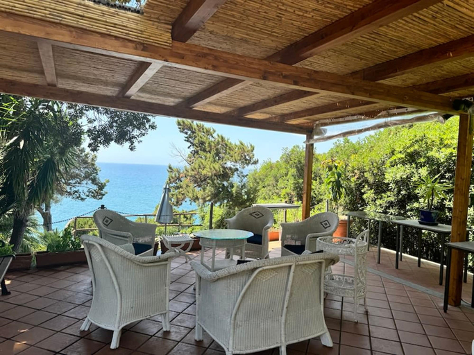 Room 5, Seaside Retreat in San Felice Circeo, Latina