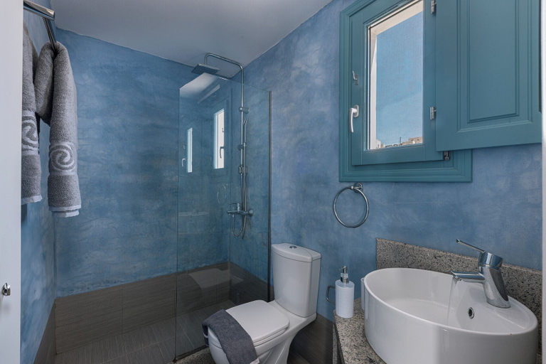 Bathroom 3, GTK Santorini Oia Sunset Villas, South Aegean