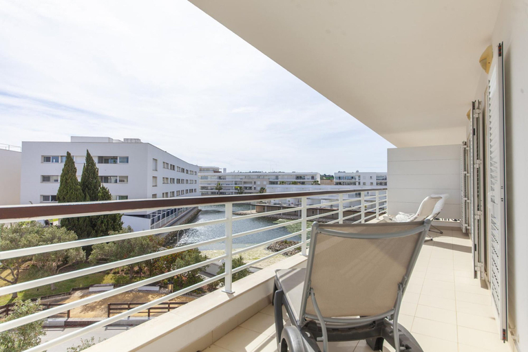 Room 2, A69 - Felicidade Marina Apartment, Lagos