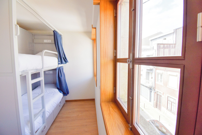 Bedroom 4, Lindo Vale 412, Porto