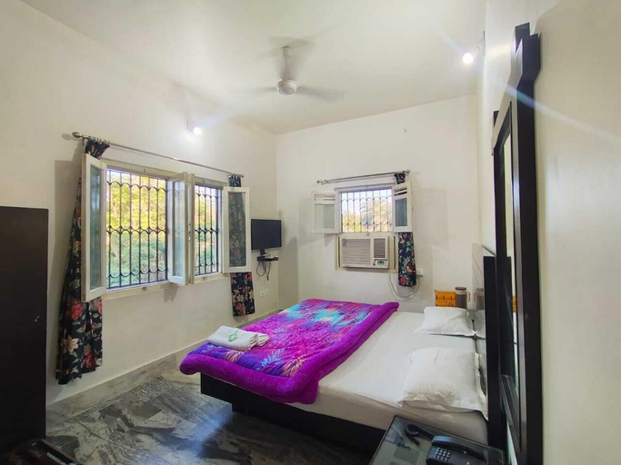 Room 2, Hotel Atithi Mount Abu, Sirohi