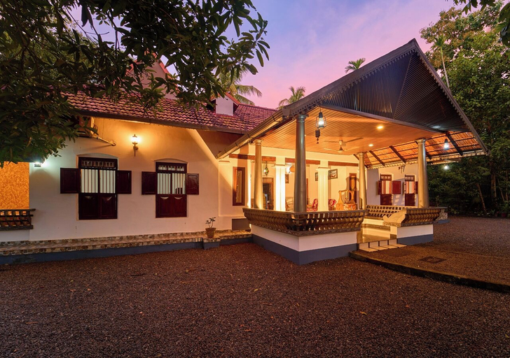 Front of property 2, Cotelac Heritage Lake Resort Alleppey, Alappuzha