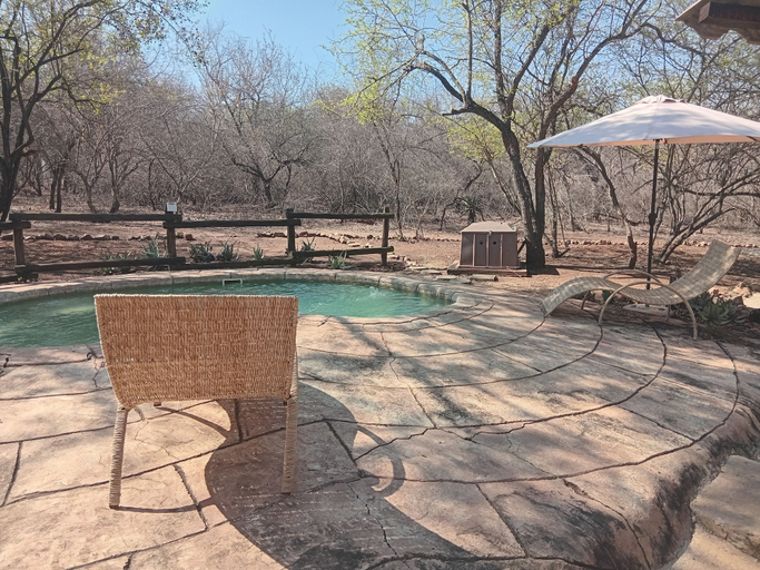 Exterior 5, elephant memories safari lodge, Ehlanzeni