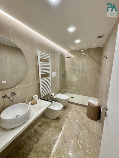 Bathroom 4, Palermo Central Rooms, Palermo