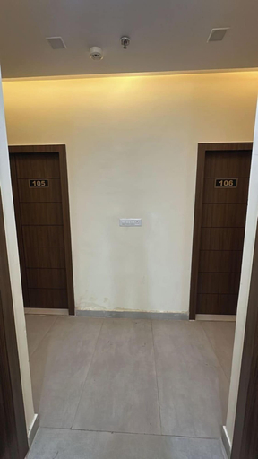 Interior 2, The Divine Cloud Inn, Aligarh