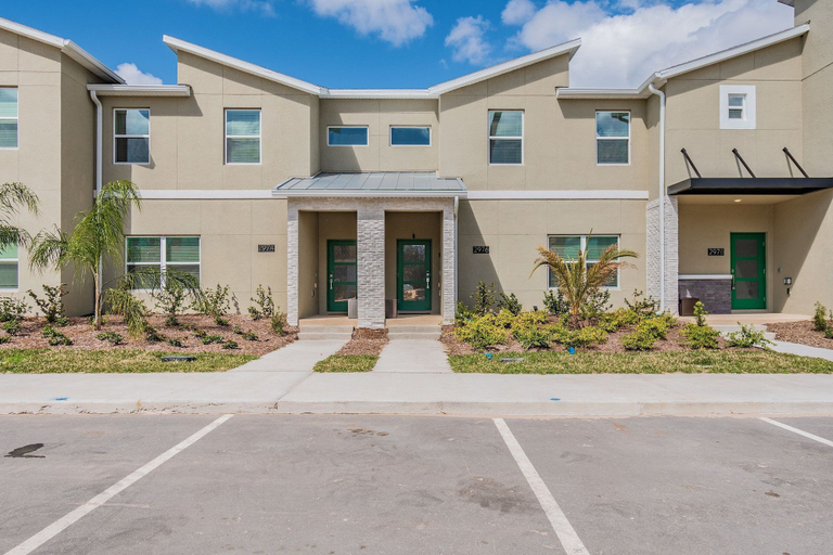Exterior 5, Luxury 4bd/3ba Home Storey Lake, Osceola