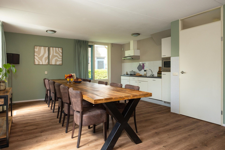 Dining 2, Villa in Andijk With South-facing Garden