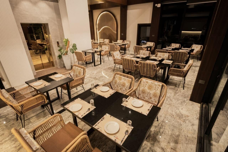 Restaurant 2, SUMMER88 Boutique Hotel Azara, Kamrup