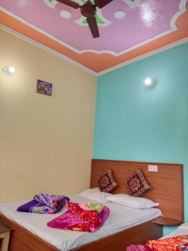 Room 3, Hotel Rudra, Uttarkashi
