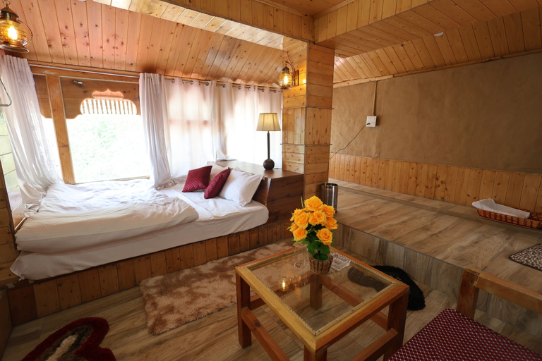 Bedroom 2, Tirthan Village Resort, Kullu