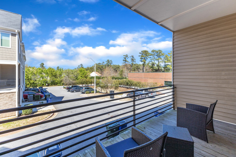 Terrace/patio, Upscale 3BR TownhouseMins to Downtown, Wake