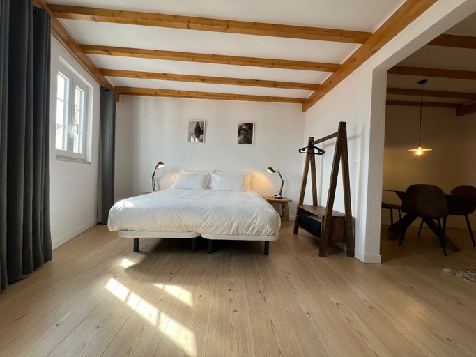 Room 2, Constância Guest House, Constância