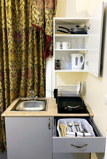 Private kitchen, Studio 24-Free Private Parking, Portsmouth