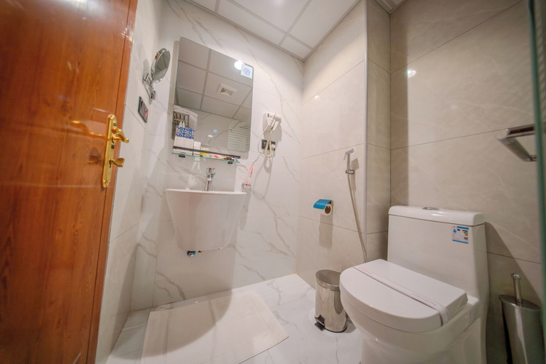 Bathroom 5, sebal almasi hotel, Al Madinah Al Munawwarah