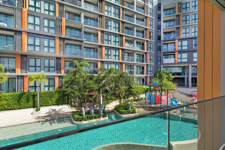 Exterior & Views, 1-bedroom Condo Mida Grand Surin Phuket, Pulau Phuket