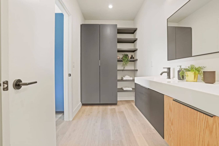 Others 5, Stylish Getaway -columbus-3 Bedroom Masterpiece, Franklin