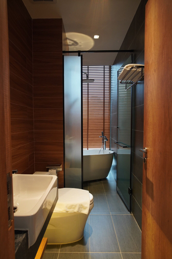 Bathroom 5, La Yen Retreat, Đà Lạt
