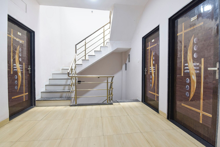 Staircase 2, Fabhotel Global Ad, Indore
