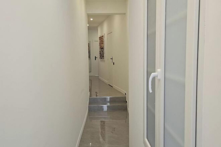 Interior 3, 110m2 3bd Luxury last Paganini apt in Old Nice, Alpes-Maritimes