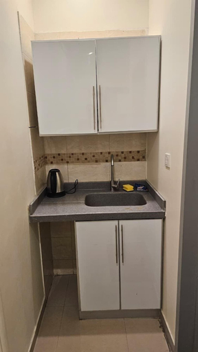Room 4, alkhuzama Suites for serviced Apartments, Riyadh
