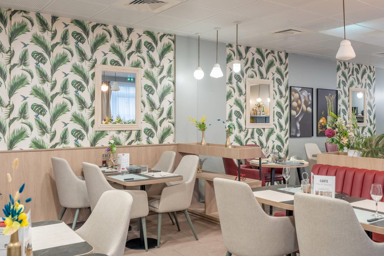 Breakfast area 2, Quality Aparthotel Reims - Les Capucins, Marne