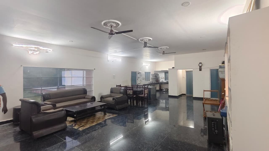Living area 2, RoHans Farmstay & Events, Nalgonda