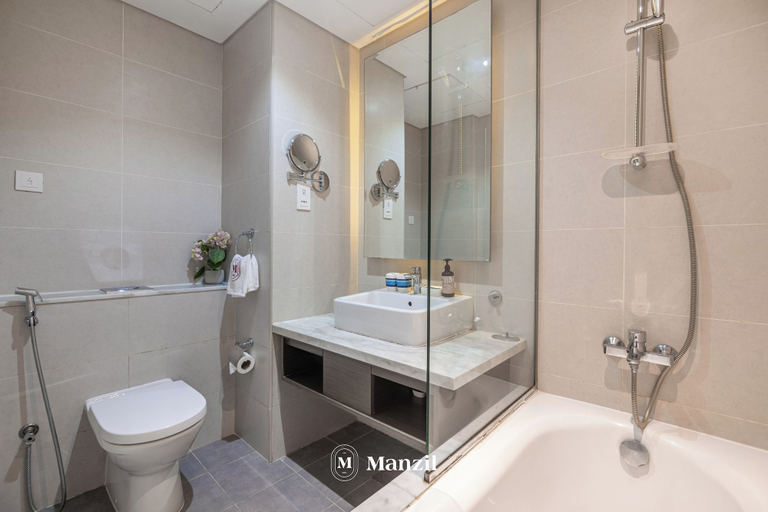 Bathroom 2, Manzil-Waterfront Studio in Business Bay, Dubai