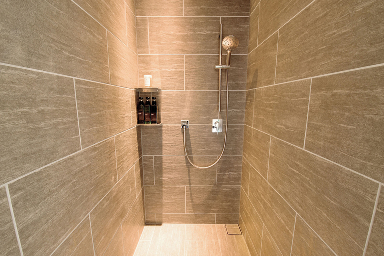 Bathroom shower 2, Yamado oga, Oga