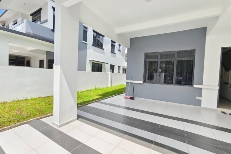 Interior 5, 960 Taman Lagenda Kulai Johor Malysia, Kulaijaya
