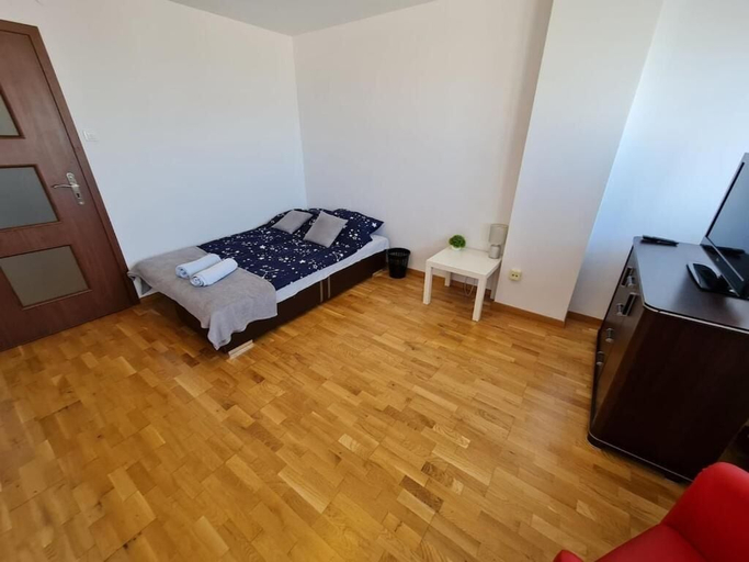 Room 5, Fantastic Inn Warsaw - Świętokrzyska, Warsaw