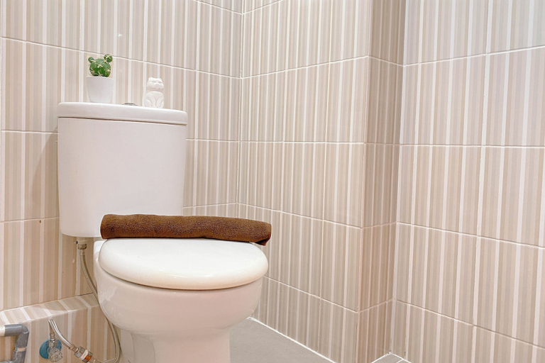 Bathroom 5, Minimalist Studio Apartment At Cinere Resort, Depok