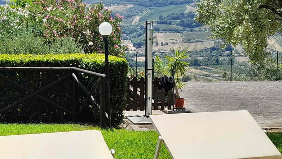 Exterior 3, AGRITURISMO MONTEMAGGIO, Fermo