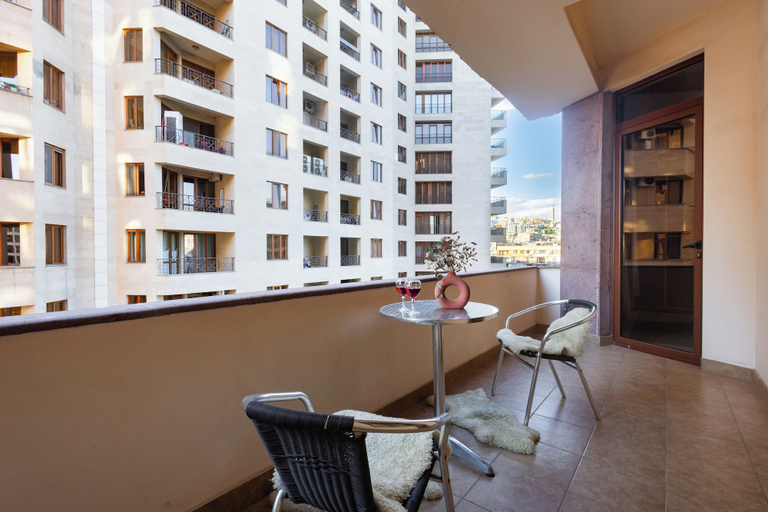 Balcony 4, Apartment by Luxe Group DI8210, Yerevan