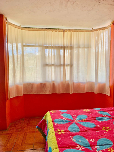 Room 5, Hostal Inty Kucha, Otavalo