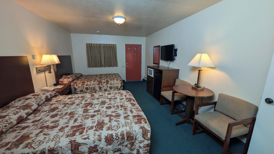 Room 5, Restwel Motel, Rosebud