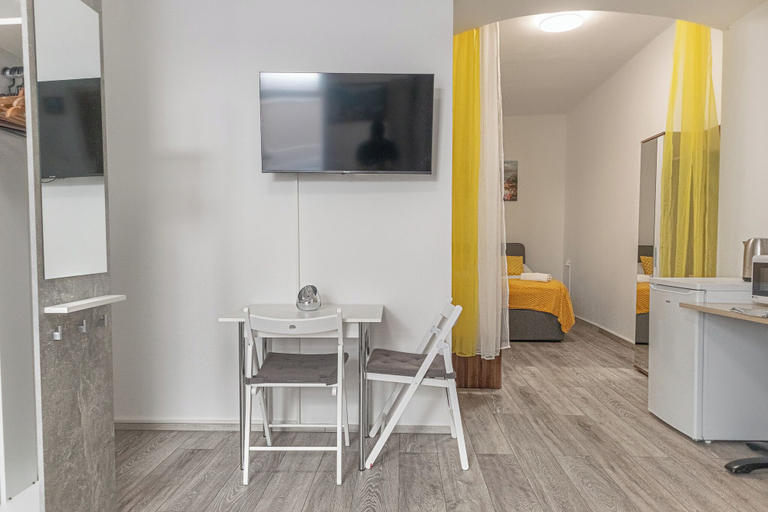 Interior, Elegant 3BR Apt Steps from Hauptbahnhof, Wien