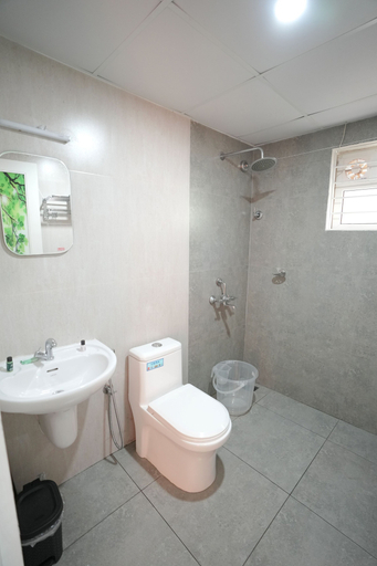 Bathroom 4, Centur Apartments, Kottayam