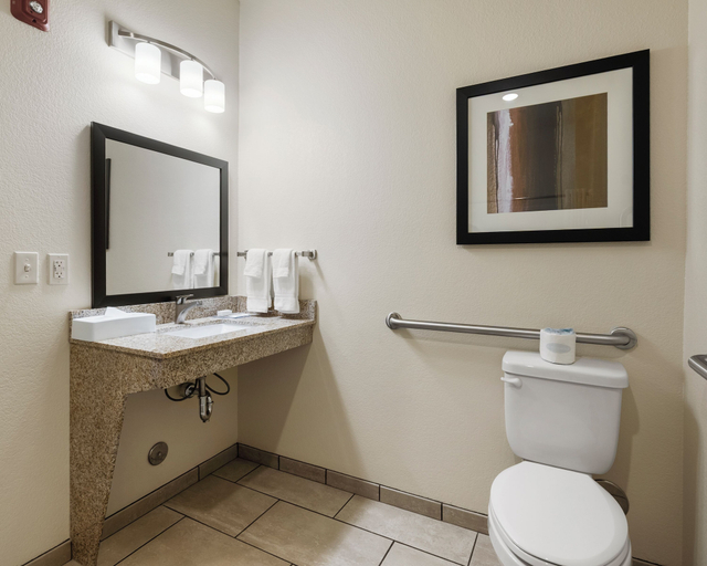 Bathroom 4, Cobblestone Hotel & Suites - Ephraim, Sanpete